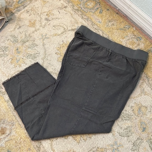 Soft Surroundings, Olive Pant, Fringed Bottom,Easy Pull-On w/Thick Band,Size MP - Picture 6 of 10